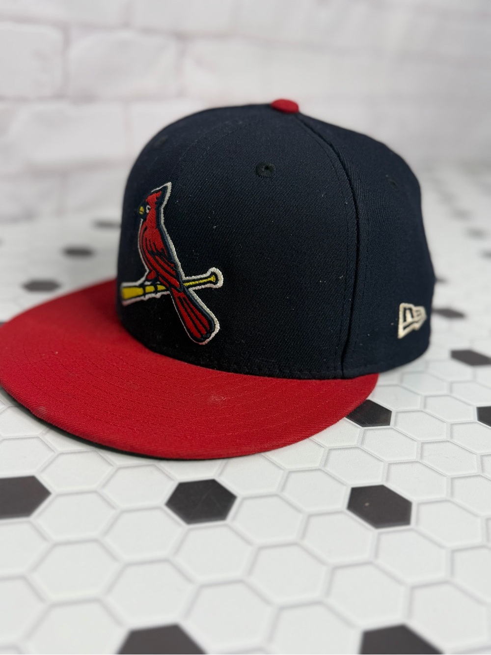 New Era St. Louis Cardinals 59FIFTY Fitted Hat Navy Red MLB Cap Size 7 - Picture 2 of 6
